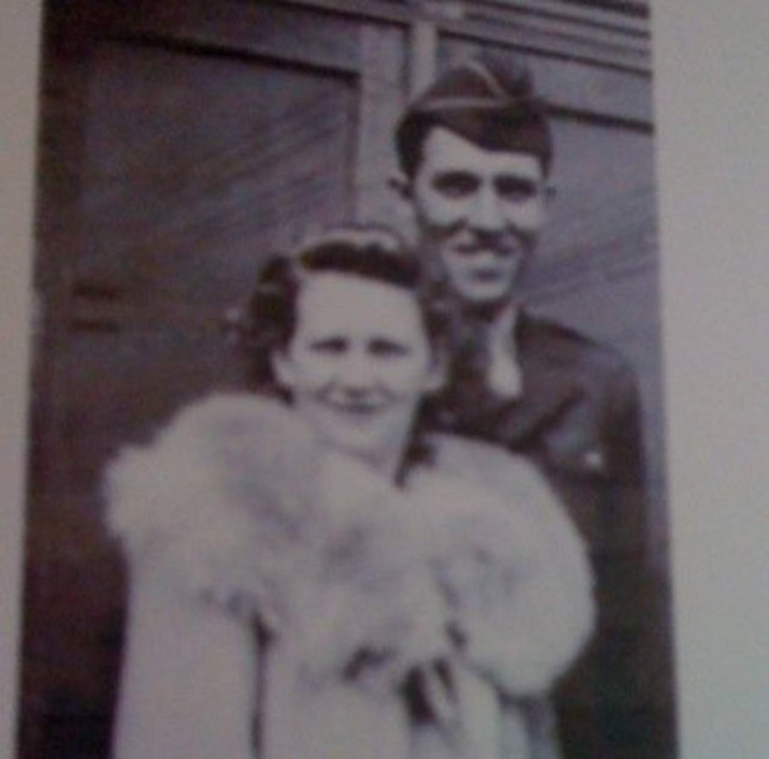 Beverly Harber's album, Profile Pictures
