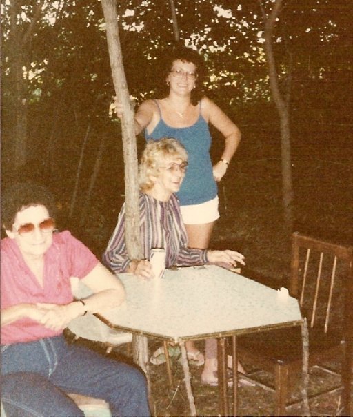 Bobbie Anders' album, all family #1