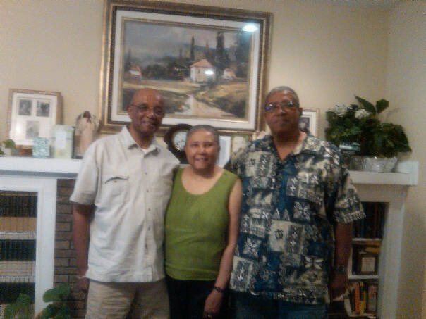 Ronald E. Taylor's album, Mobile Uploads