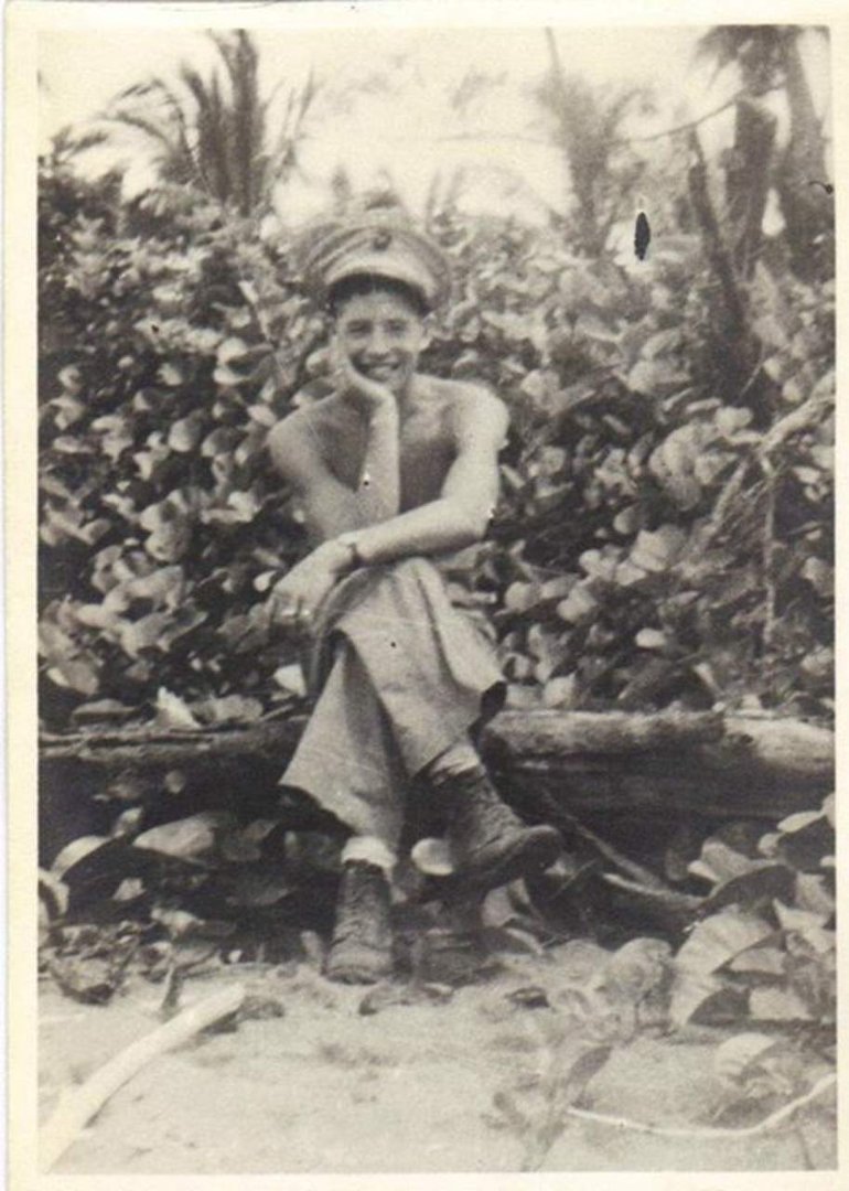 Pam Fischer-Ryszkiewicz's album, Del Fischer in WWII