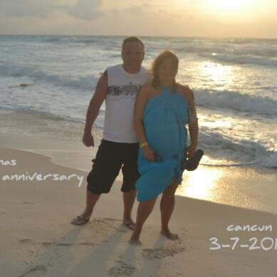 Thomas Atanasio's album, Profile Pictures