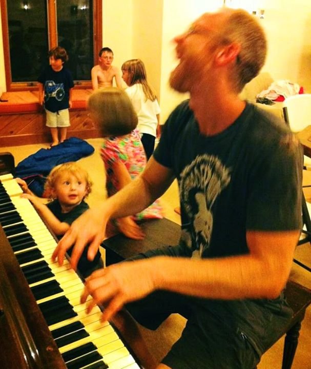 Joshua Knowles' album, Mobile Uploads