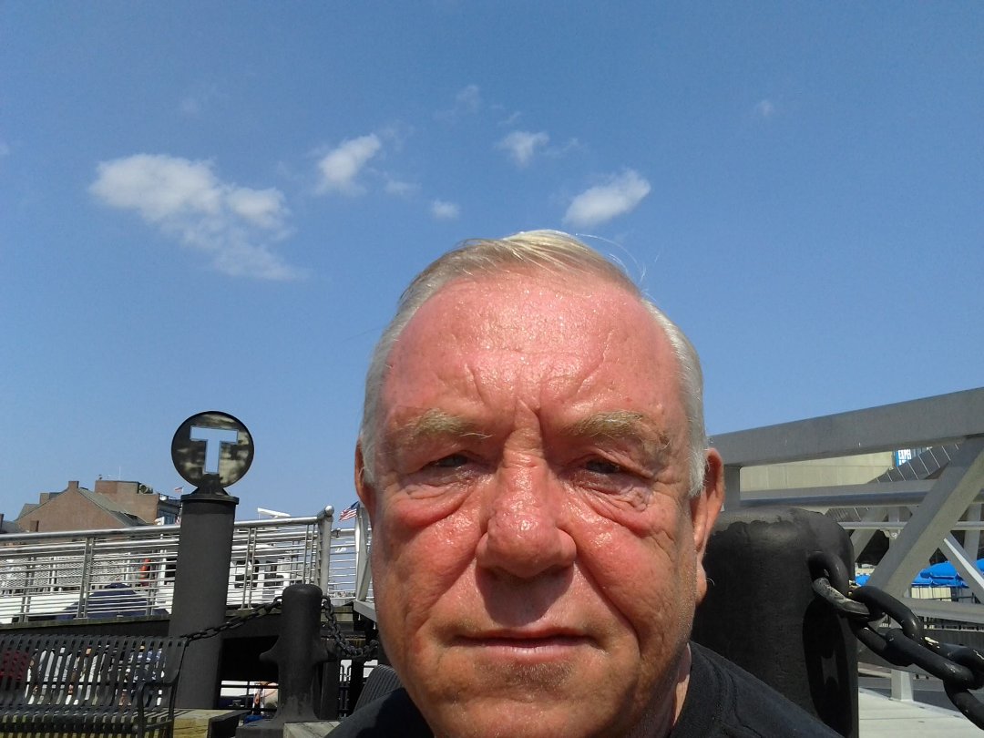 Andre Marcous' album, Mobile Uploads