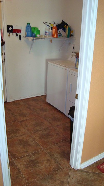 Jeff Maxey's album, floors