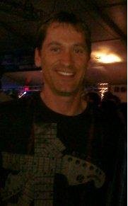 Tom Behringer's album, Profile Pictures