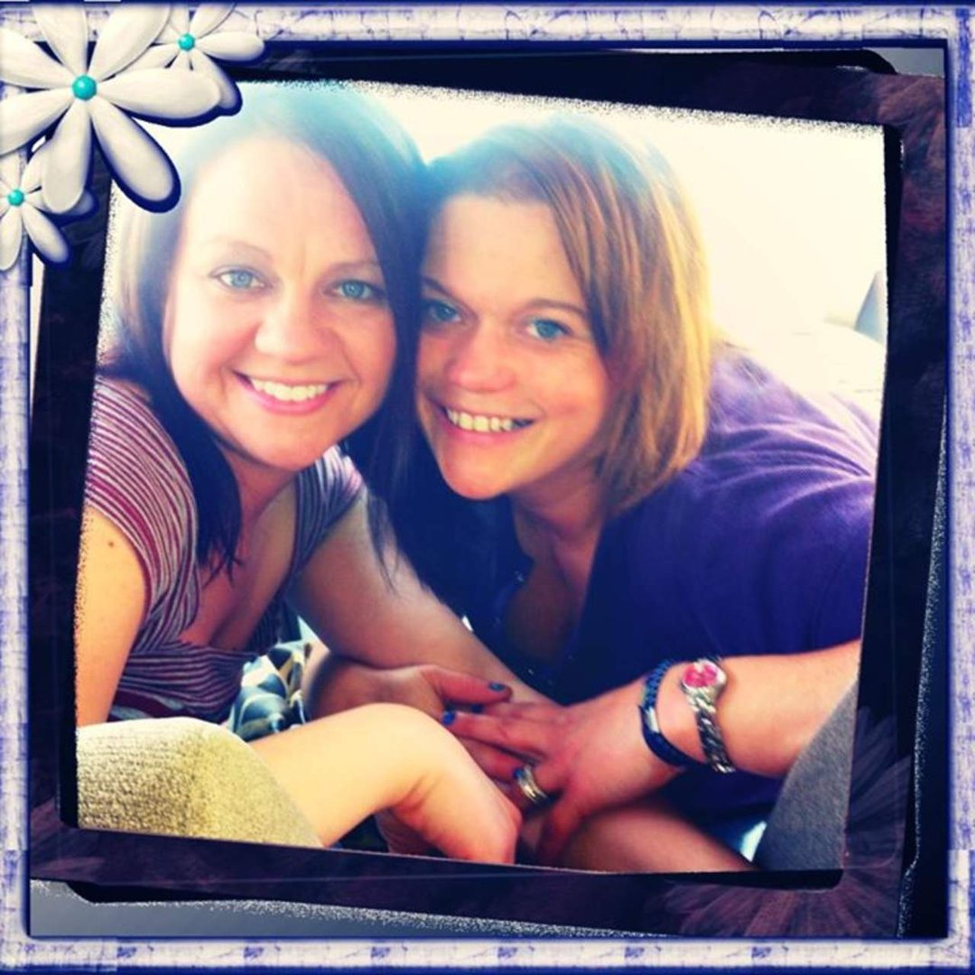 Jennifer Dodd's album, Profile Pictures