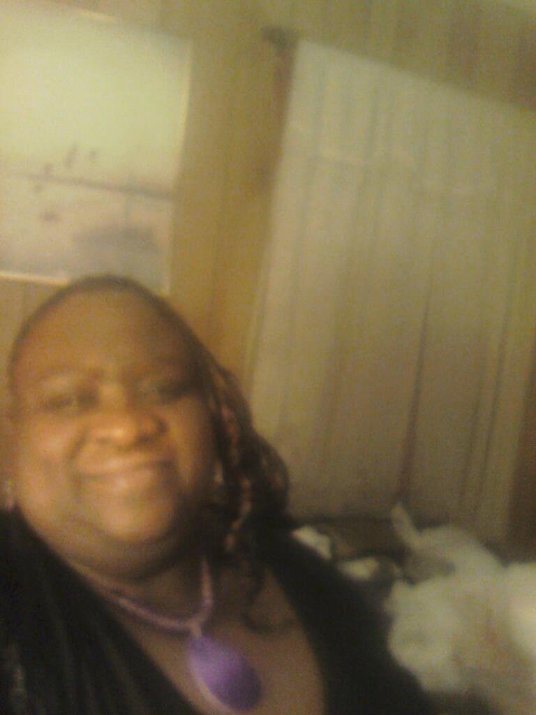 Victoria Bryant's album, Mobile Uploads