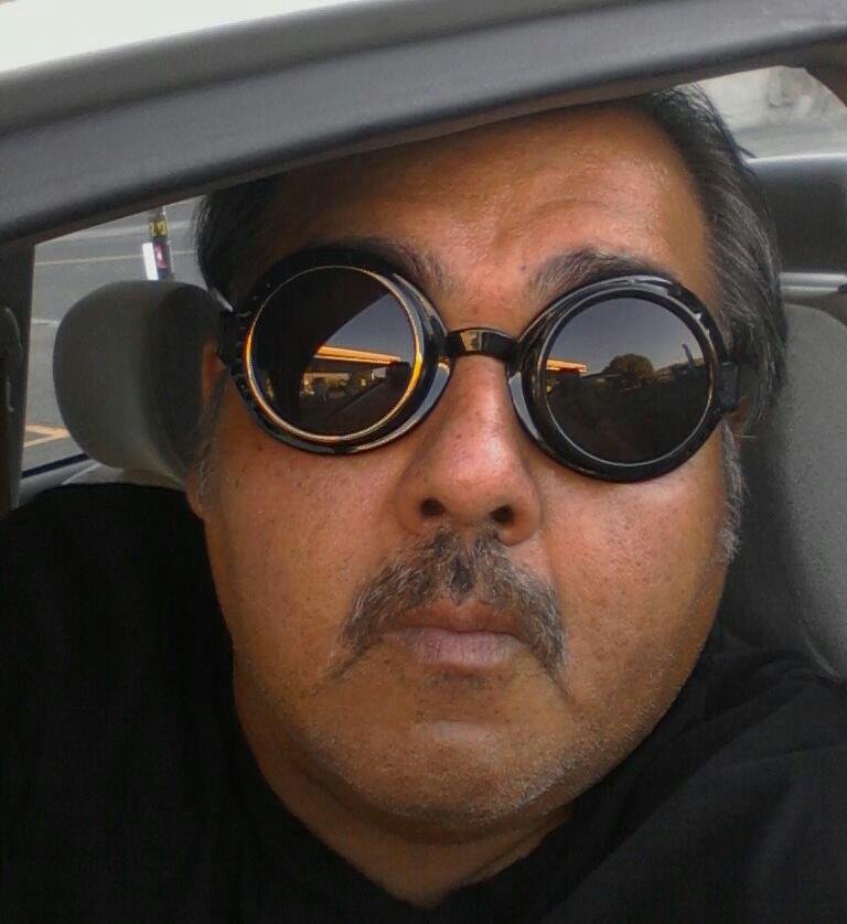Roy Gomez's album, Mobile Uploads