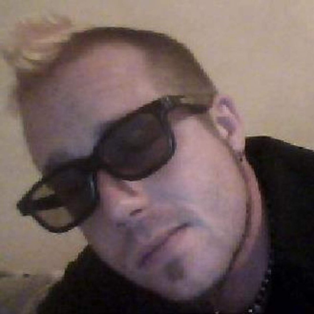 patrick black's album, Profile Pictures