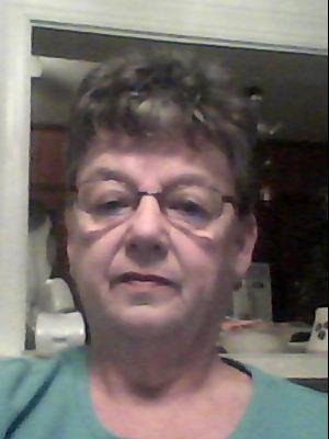 MARTHA ROBERTS's album, Profile Pictures