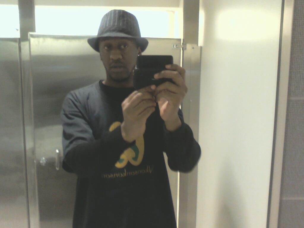 Christopher Moss' Classmates profile album