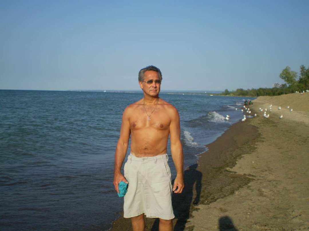 Robert Meyer's album, Profile Pictures