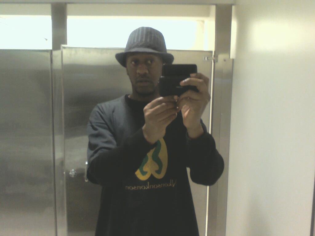Christopher Moss' Classmates profile album