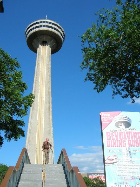 Leslie Comer's album, Niagara Falls