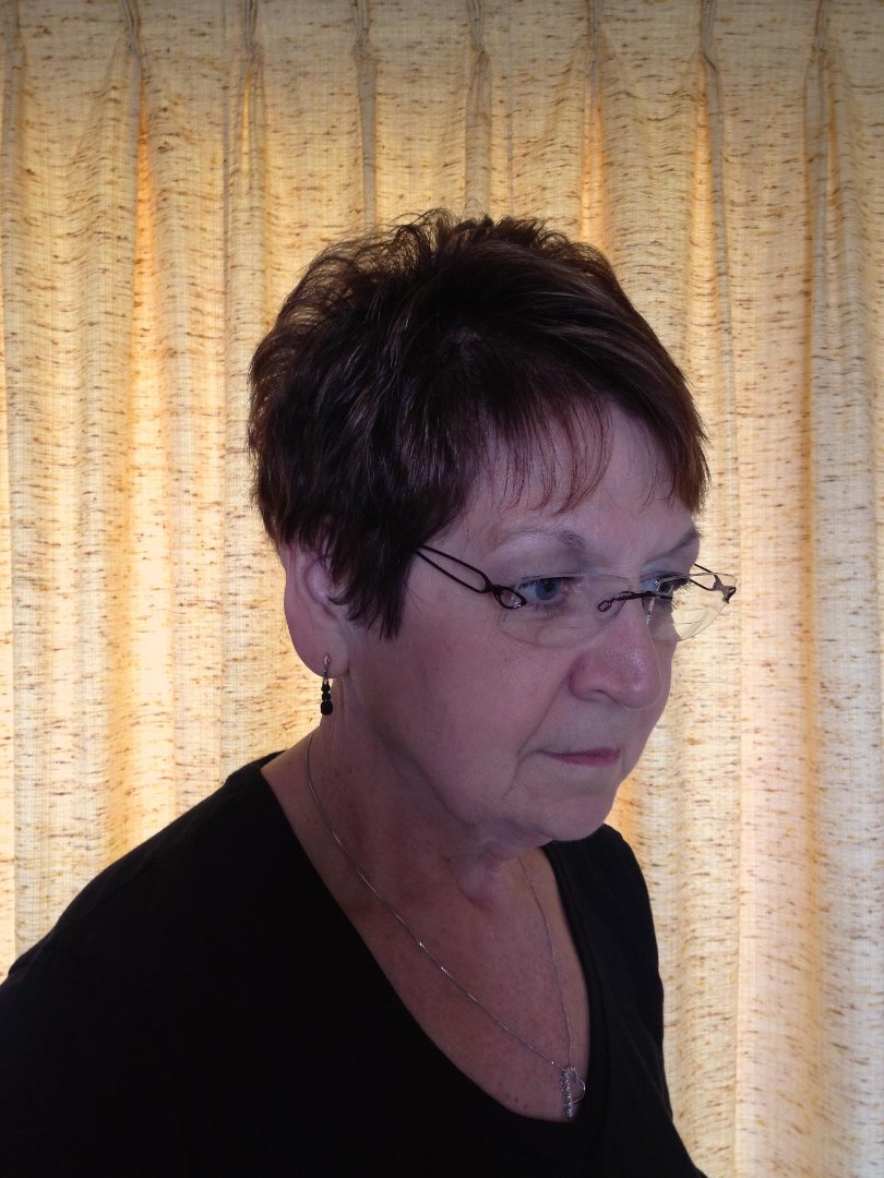 Barbara Ross' album, Profile Pictures