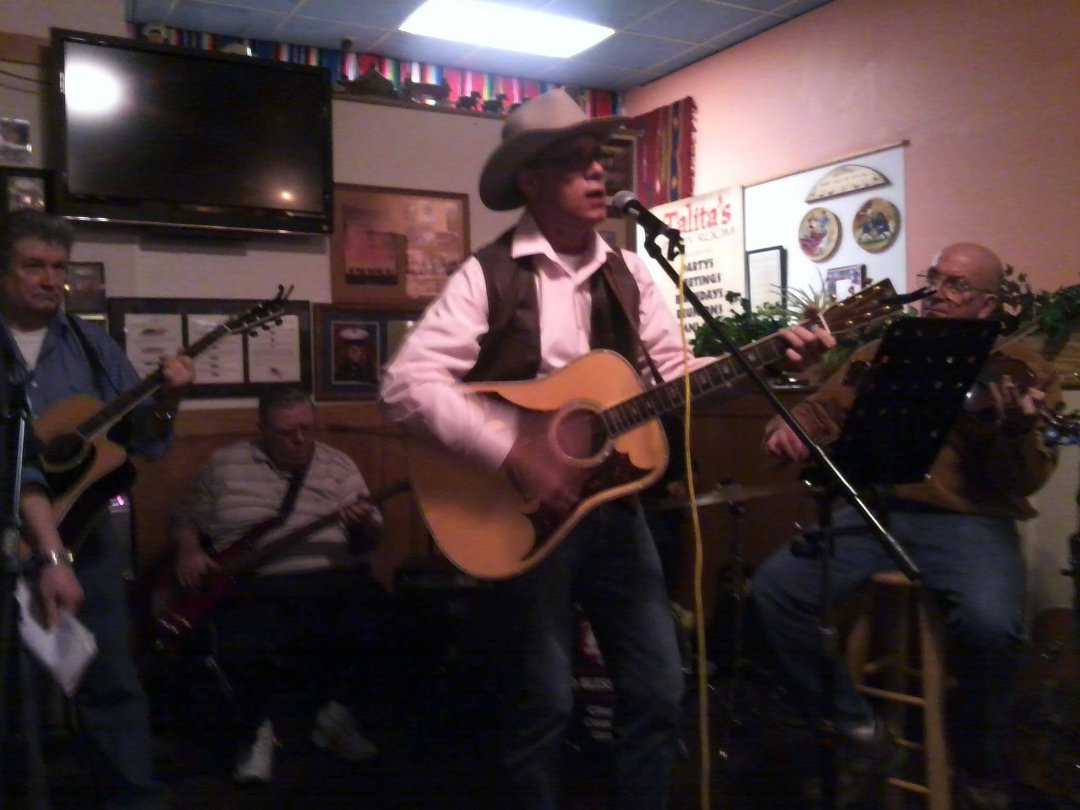 Jamie Brooks' album, Mobile Uploads
