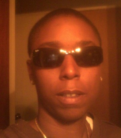 Laticha Davis' album, Profile Pictures