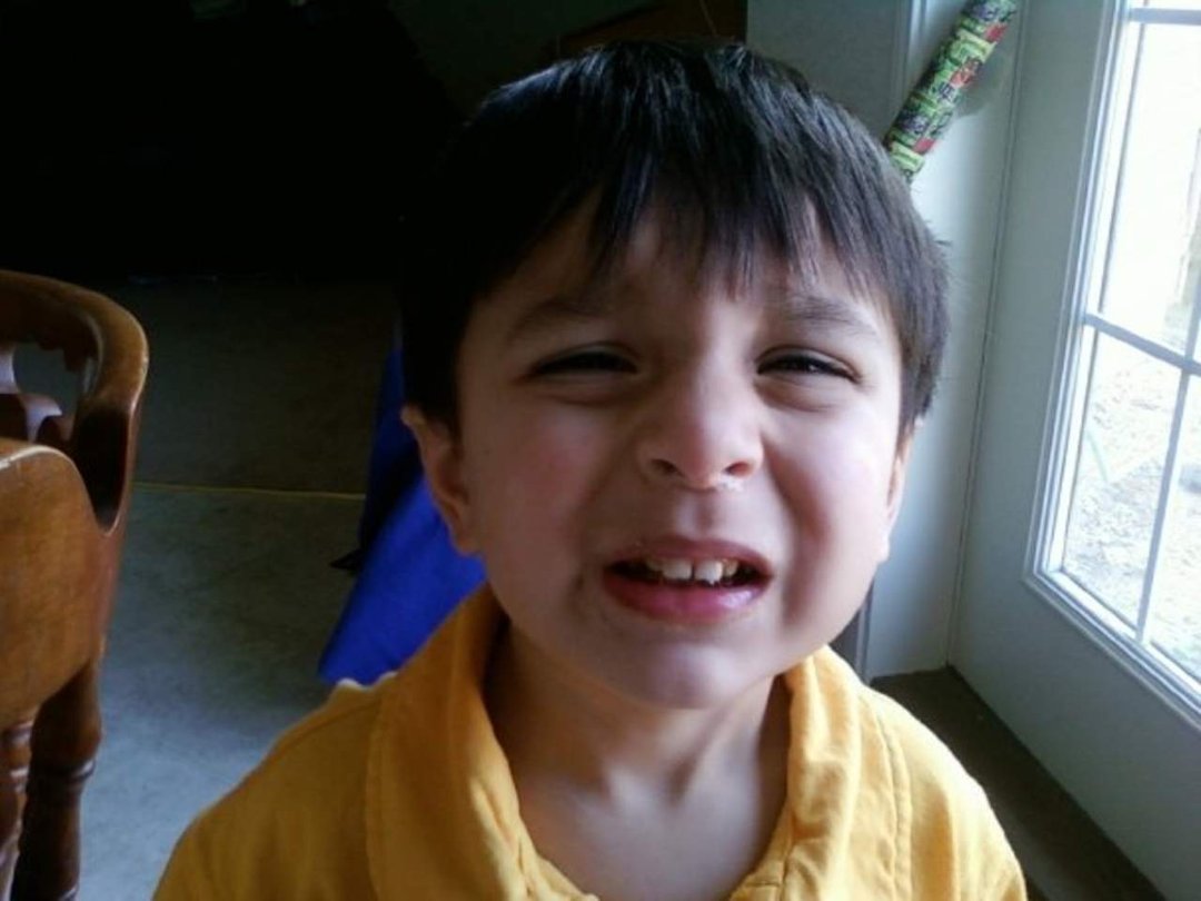 Robert Lopez's album, Los Kiddos