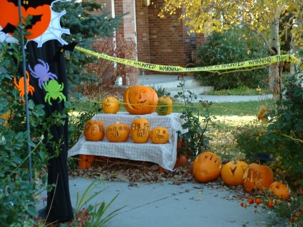 Verda Mead's album, Halloween