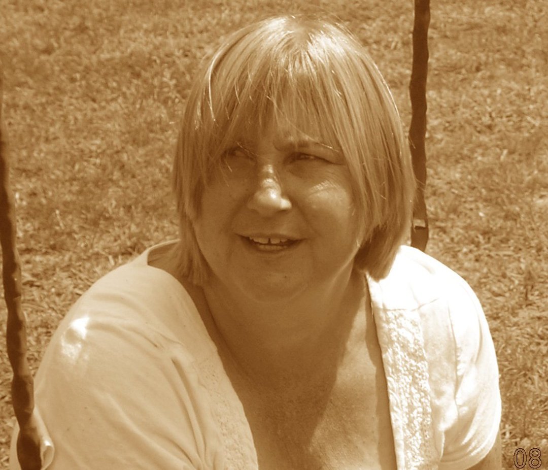 deb sherwood's album, Profile Pictures
