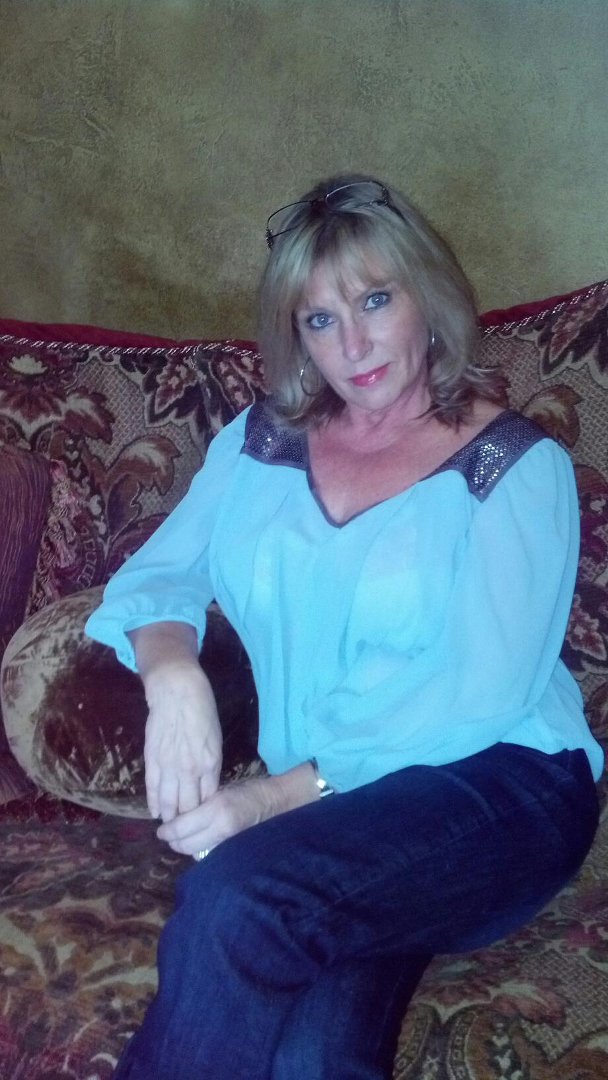 Tonya Anderer's album, Mobile Uploads