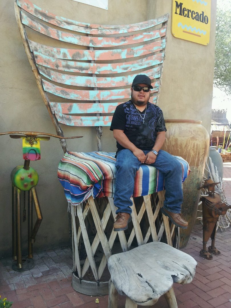 Jesse Alonso's album, Mobile Uploads
