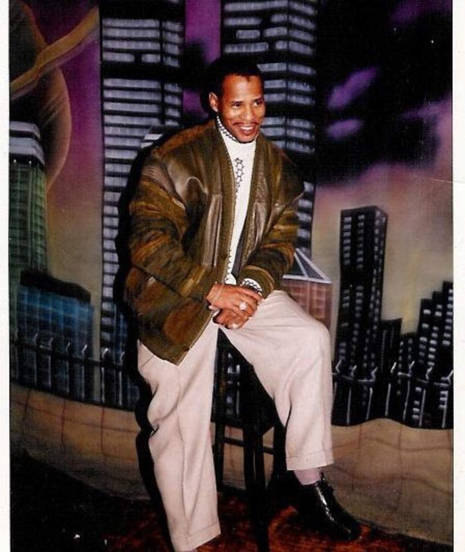 Vincent Barnes' album, Profile Pictures