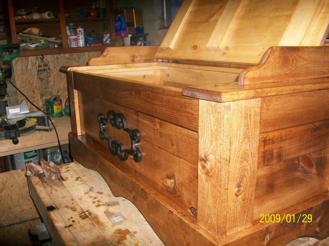 Mark Allen's album, blanket chest