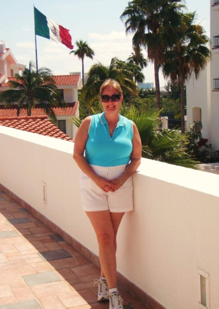 Kathleen Manol's album, Cancun 2010