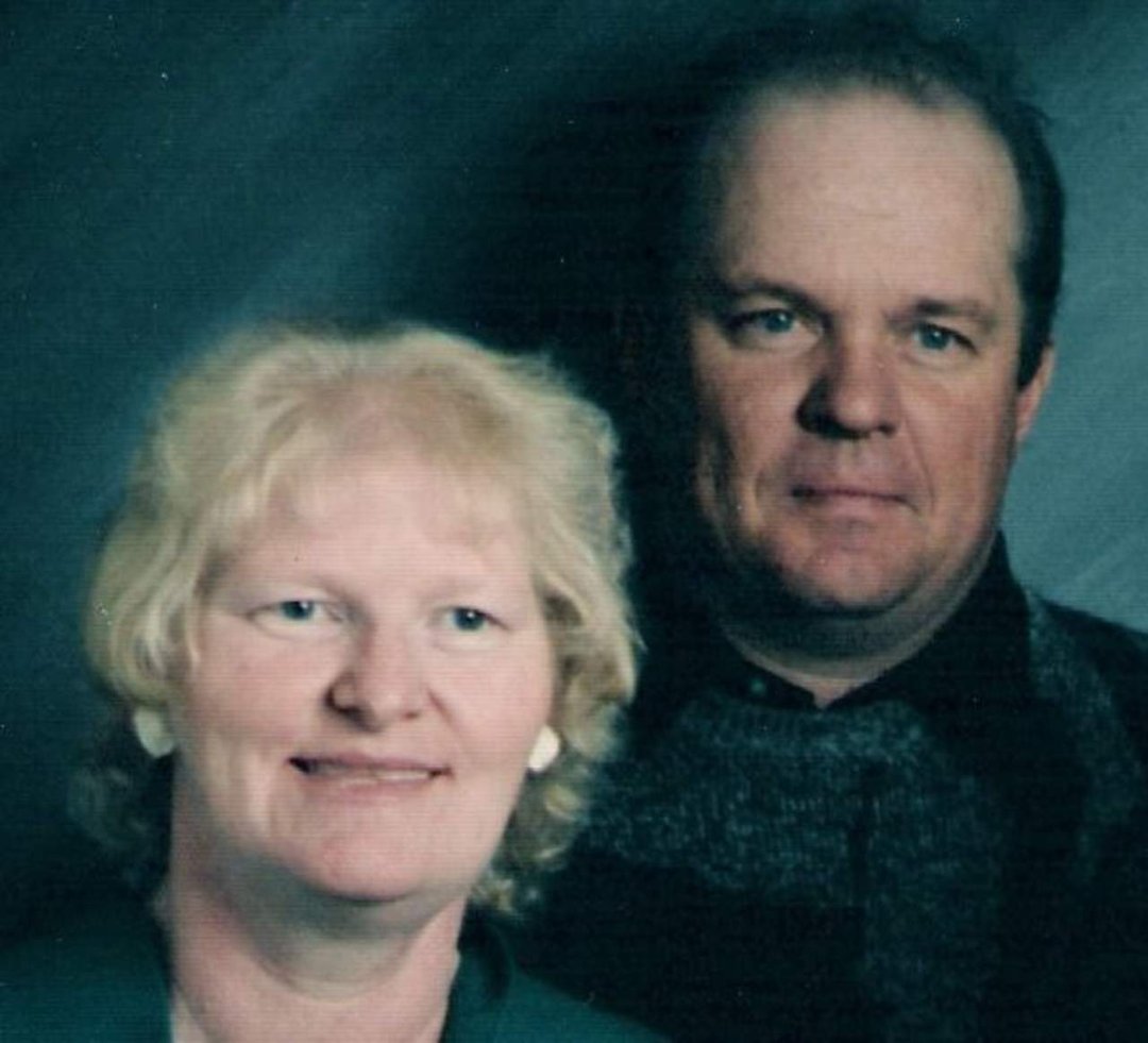 Judith Butcher's album, Profile Pictures
