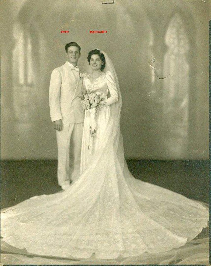 Mary Mary Wolowiec's album, Profile Pictures