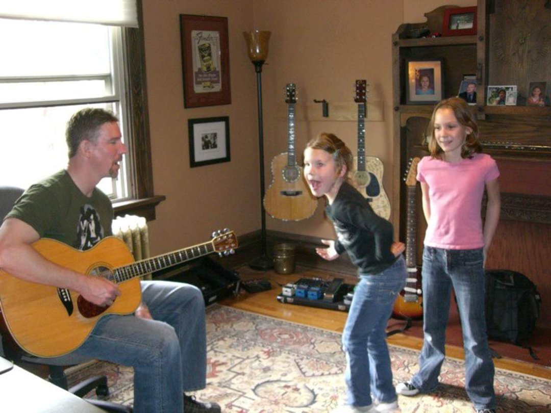 Leanne Johnson's album, Girls Girls Girls!