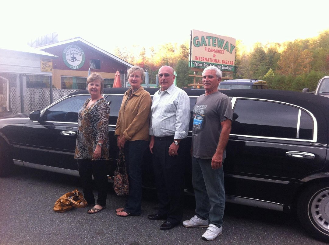 Ray Simms' album, Photos