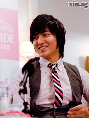 Nur Zain's album, Our Beloved Oppa,