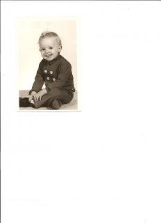 Walter Cornic's album, Profile Pictures