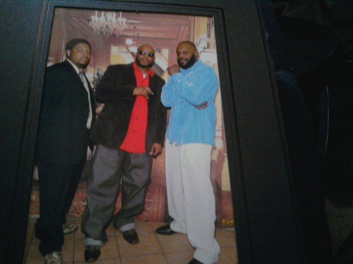 Reggie Davis' album, Mobile Uploads