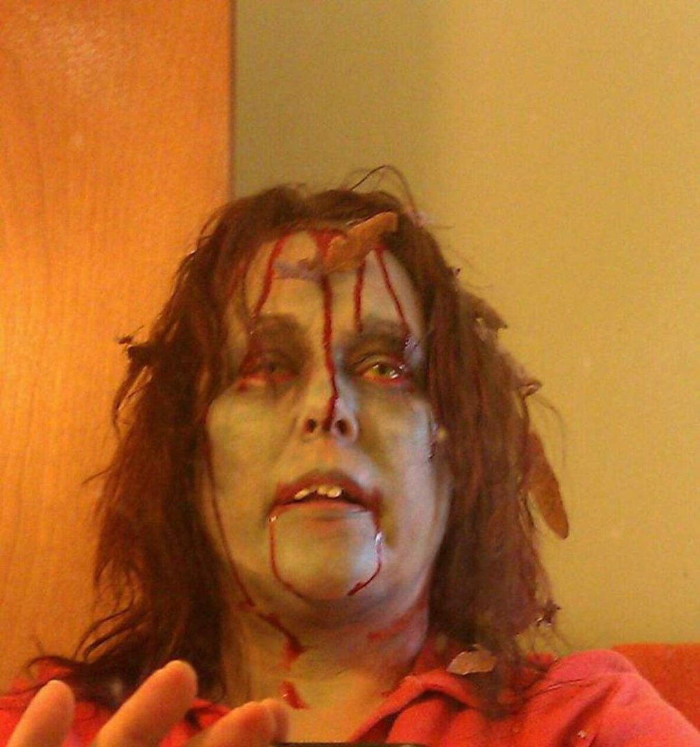 Beth Kanaby's album, Profile Pictures