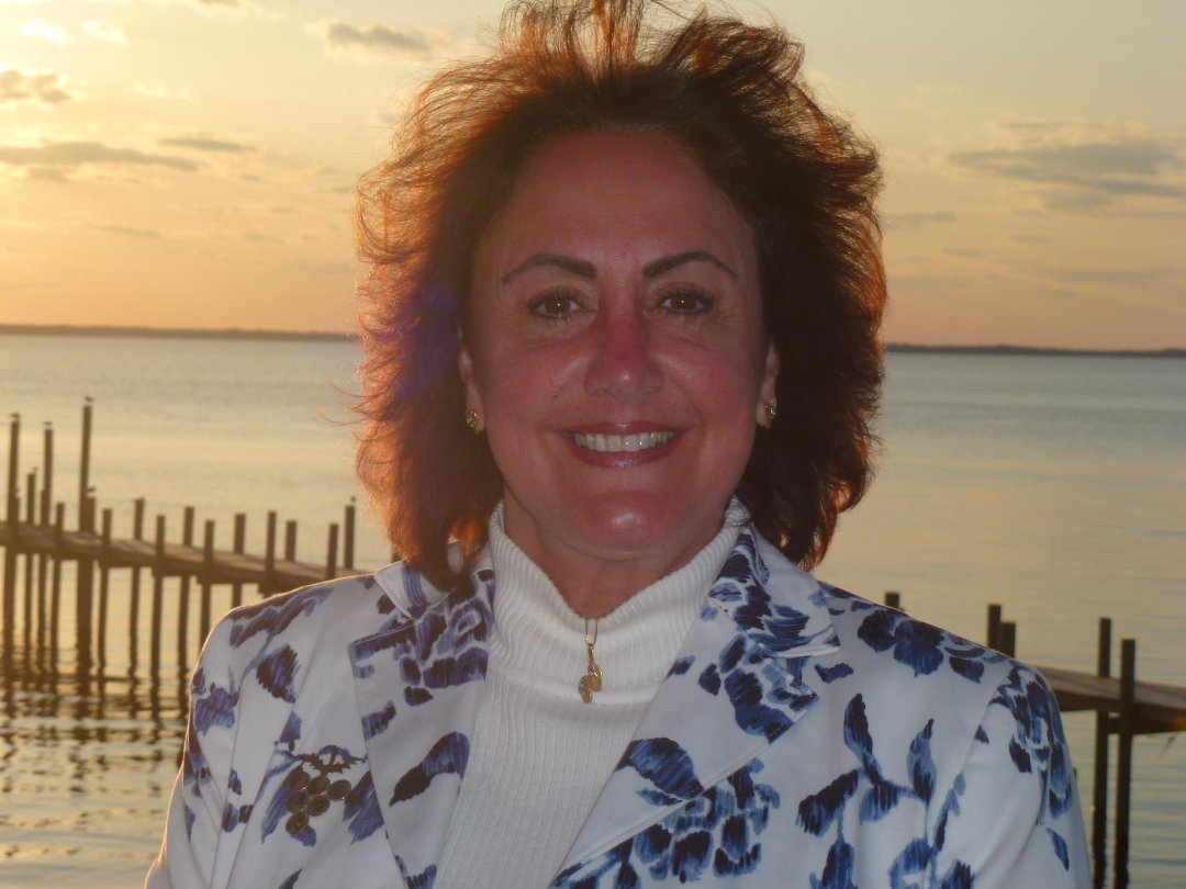 Debbie Ranieri's album, Profile Pictures