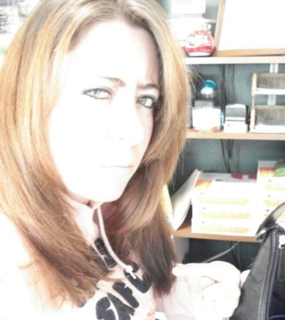 Denae Mintun's album, Profile Pictures