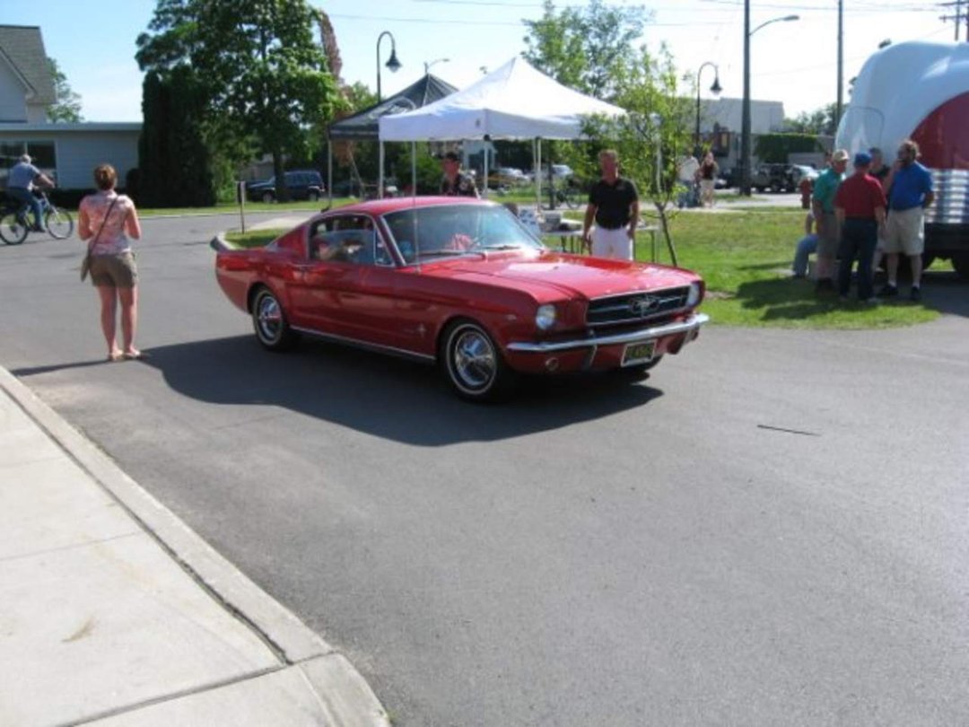 Robert B. Bennett's album, 2008 Cherry Festival Car Cruise