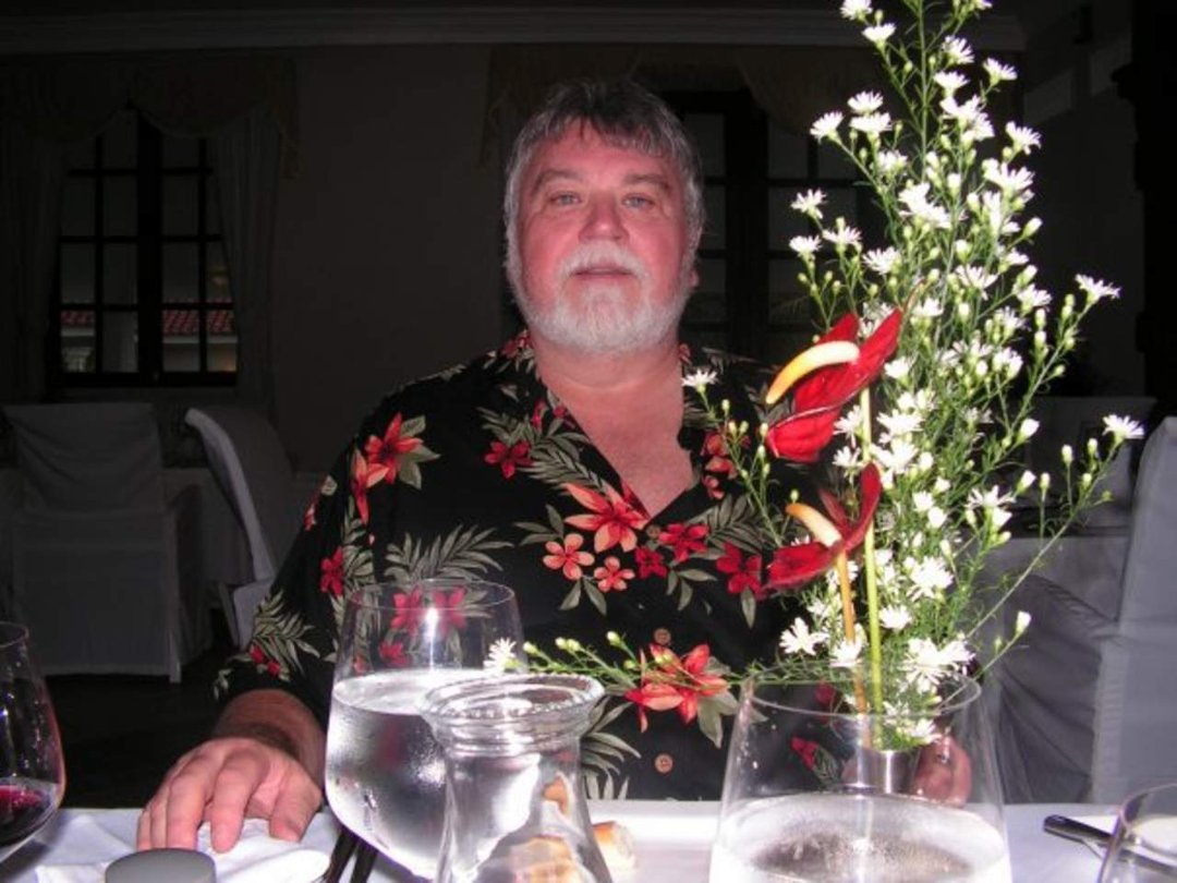 Steven Bennett's album, Profile Pictures