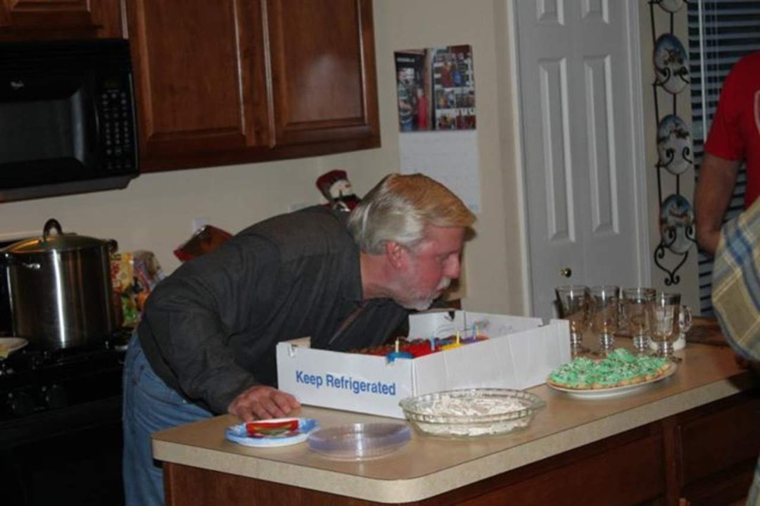 Thomas Barnes' album, Christmas in Michigan 2012