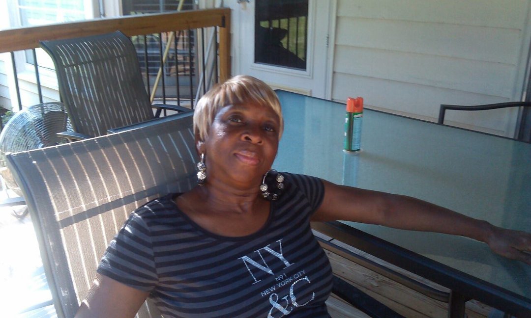 Annette Thomas' album, Cover Photos