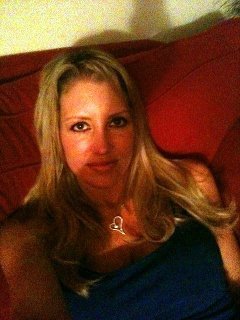 Lisa Carson's album, Profile Pictures