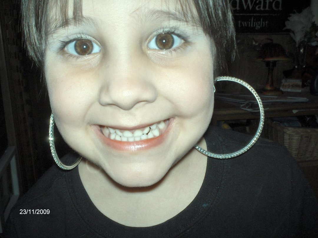 cheryl moore's album, Profile Pictures