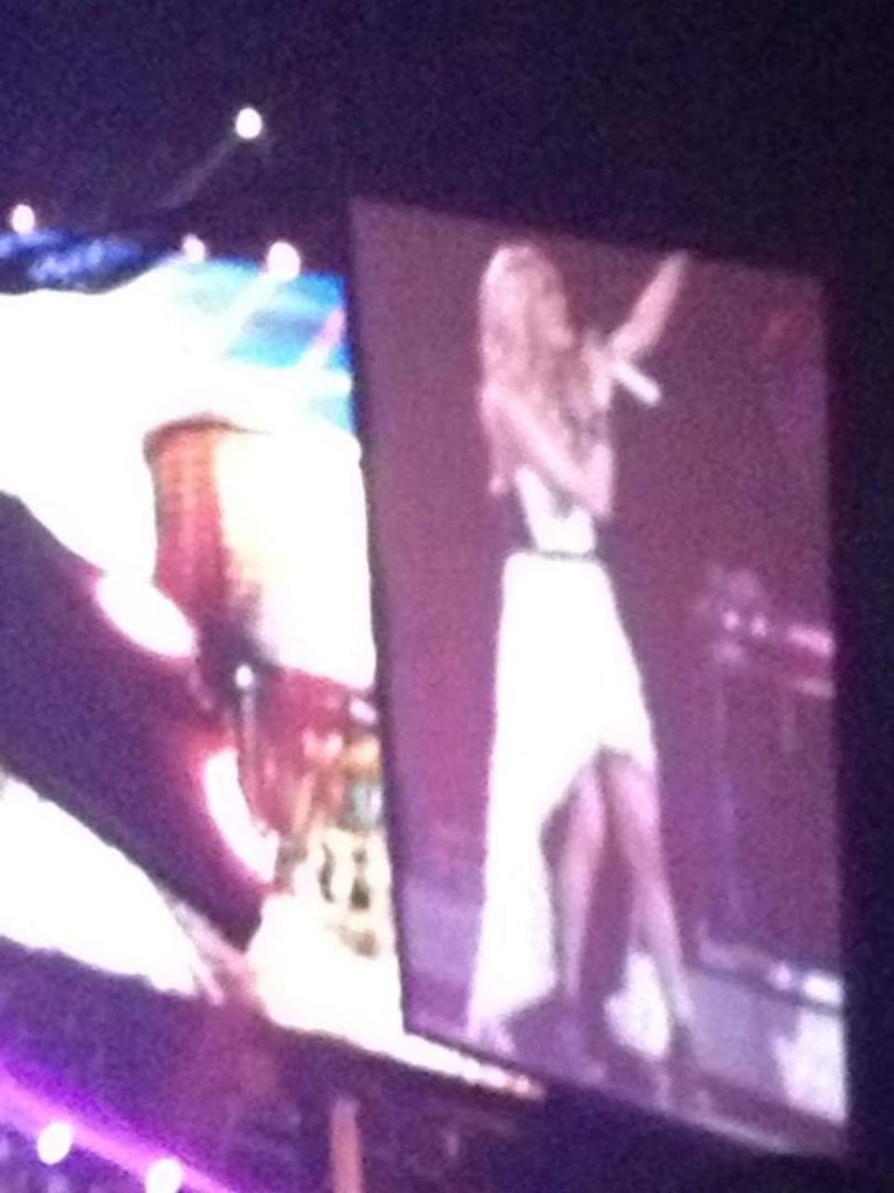 Heather Creasey's album, Carrie Underwood and Hunter Hayes!!