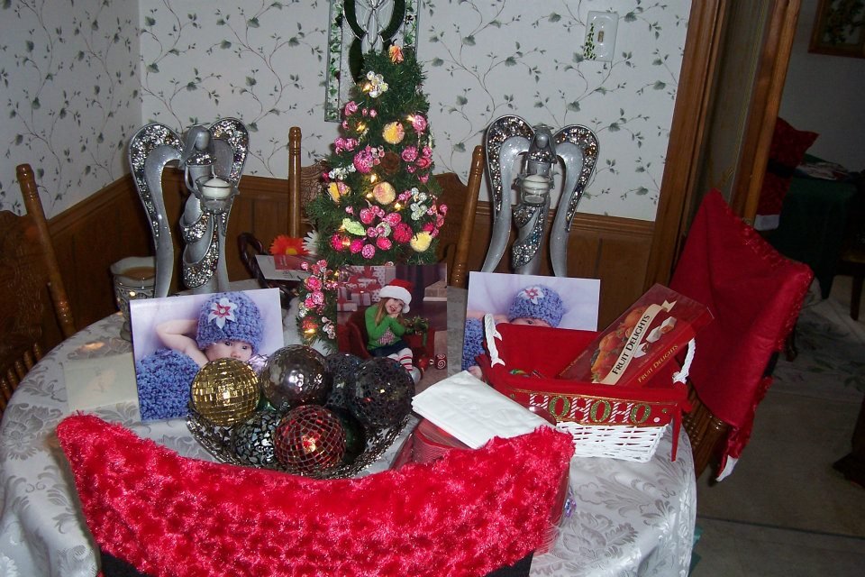 Walter Davidson's album, Davidson Christmas 2011