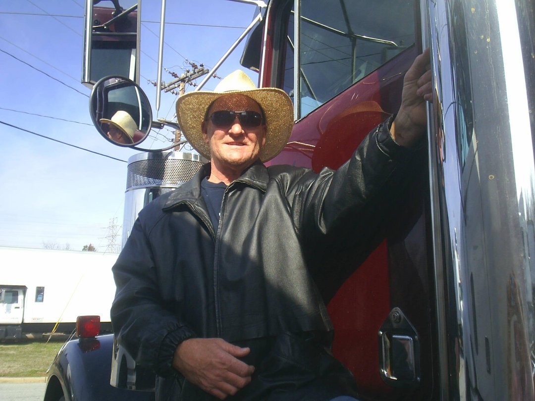 Tracy Carpenter's album, Profile Pictures