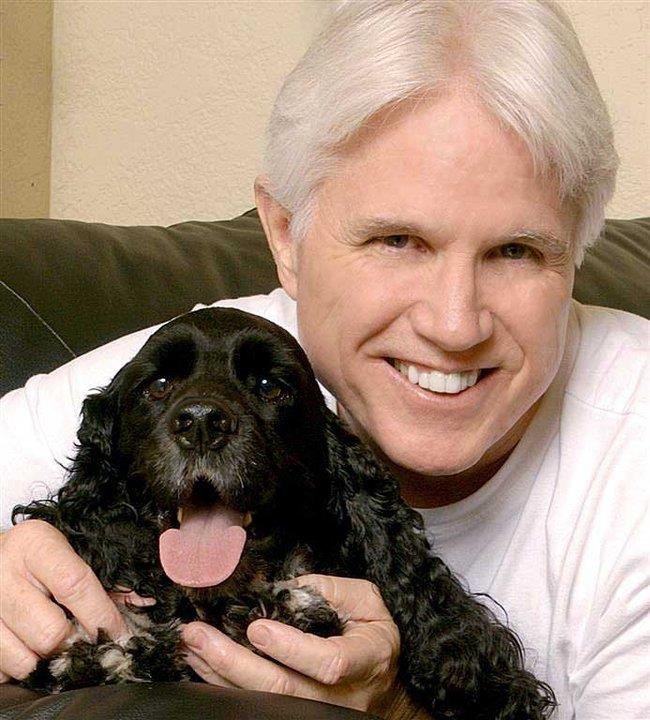 Chuck Harris' album, Profile Pictures