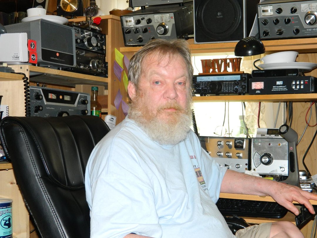 Robert Hughes' album, Profile Pictures